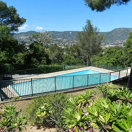 Apartment 3 Pieces Avec Piscine, Parking Et Animaux Admis - Fr-1-251-757 *